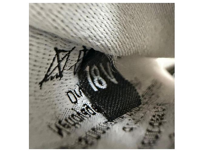 Almofada Chanel 18V em mistura de lã e cashmere Marrom Preto - vista 9