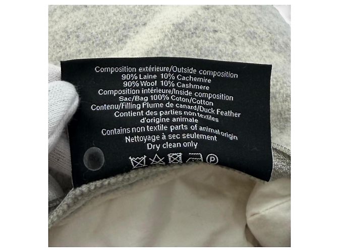 Almofada CHANEL 18V em mistura de cashmere Marrom Fora de branco - vista 8