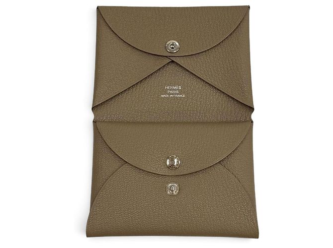 Hermès Portefeuille bi-fold Hermes Calvi Duo en cuir Etoupe Taupe - vue 5