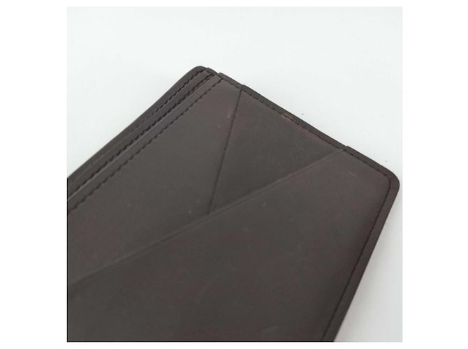Portafoglio bi-fold Louis Vuitton in Monogram Shadow nero - vista 7
