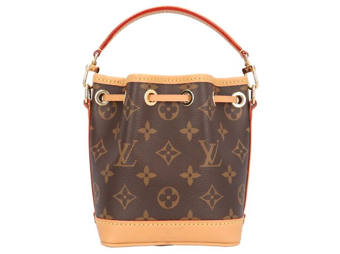 Bolsa de Ombro Louis Vuitton Nano Noe Monogram Marrom Multicor Monograma - vista 3