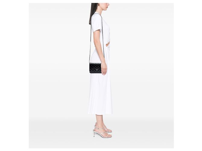 Portafoglio Chanel Black CC Quilted Patent Wallet On Chain Nero - vista 6