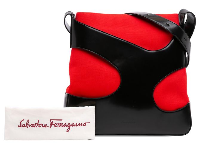 Salvatore Ferragamo Borsa a tracolla Ferragamo in vitello spazzolato nero con trafori e tela - vista 7