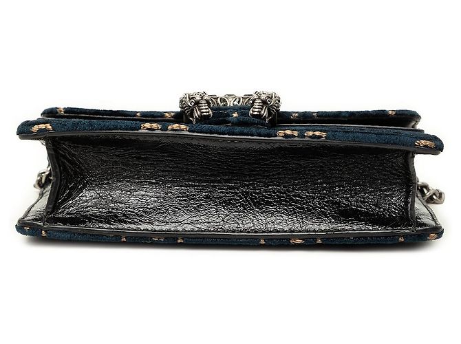 Gucci Blue Mini GG Velvet Dionysus Crossbody Blu scuro - vista 3