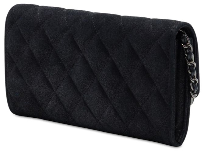Chanel Portafoglio Wallet On Chain in camoscio metallizzato matelassé CC nero - vista 2