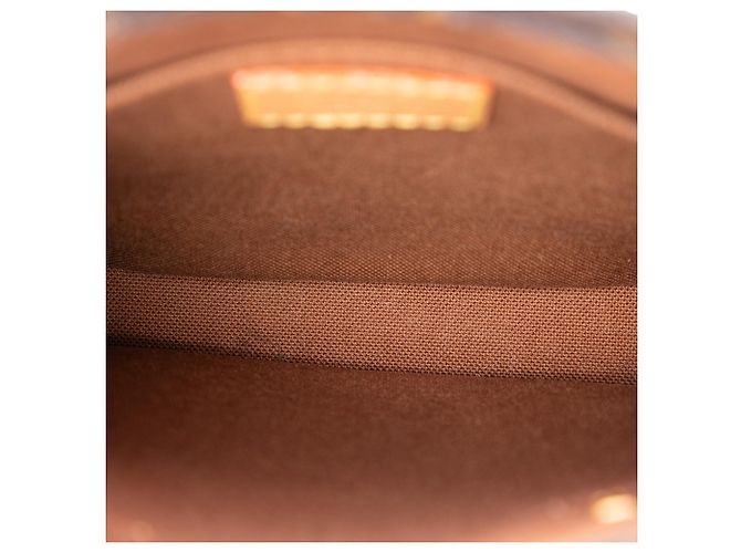 Louis Vuitton Brown Monogram Petit Sac Plat Marrom - vista 4