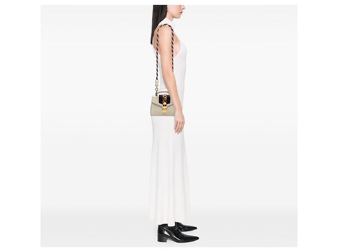 Bolso Gucci Sylvie Mini de piel de becerro blanca con Web Blanco - vista 6