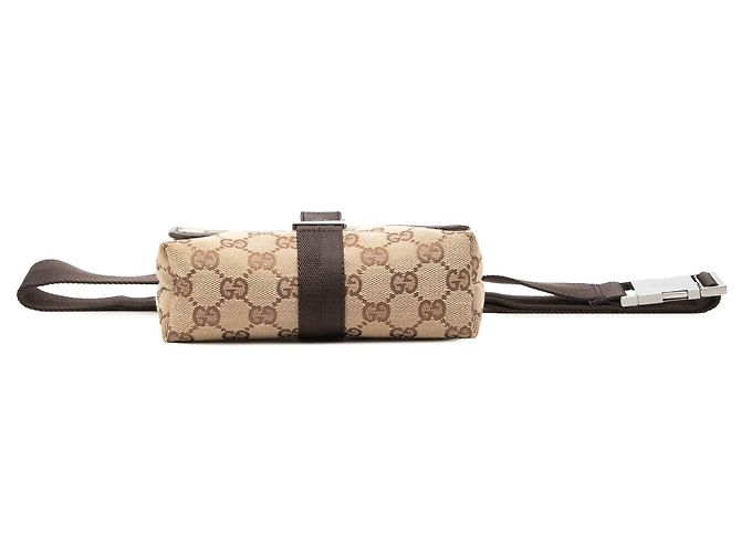 Bolso cinturón Gucci de lona GG beige - vista 3