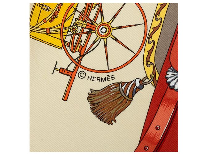 Foulard di seta Hermès Beige Les Voitures Nouvelles 65 - vista 5