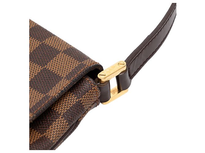 Louis Vuitton Brown Damier Ebene Musette Tango Long Strap Castaño - vista 7
