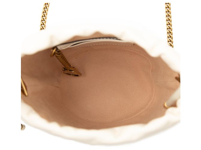 Borsa Secchiello Gucci GG Marmont Matelassé in pelle di vitello bianca Small Bianco - vista 4
