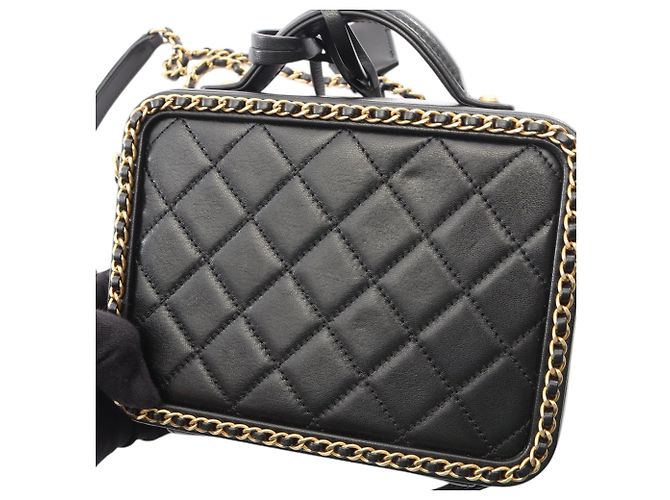 Chanel Small Lambskin CC Filigree Vanity Case Schwarz - Ansicht 10