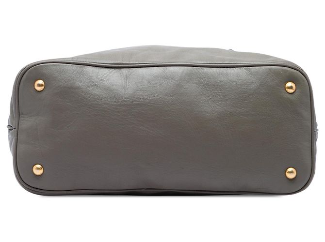Prada Open Convertible Shopping Tote aus weichem grauem Kalbsleder Braun - Ansicht 3