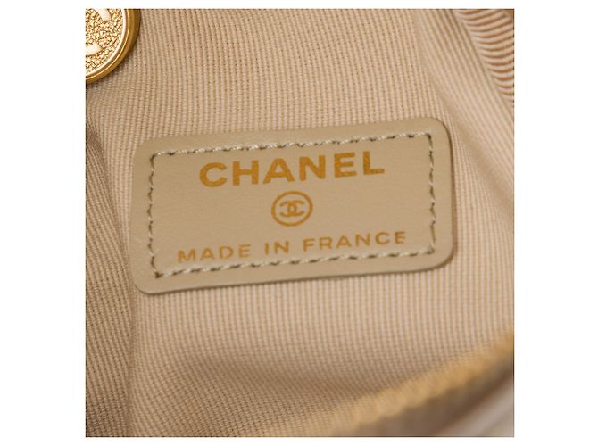 Vanity Chanel Gold CC Quilted Metallic Lambskin Cube Zip Clutch with Chain Golden - Ansicht 5