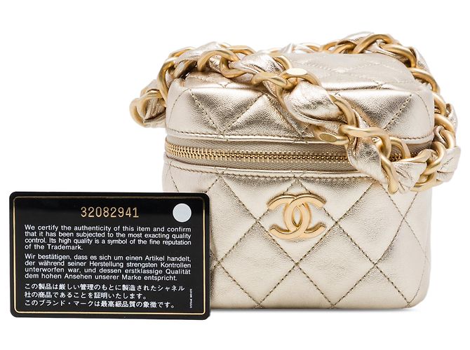 Vanity Chanel Gold CC Quilted Metallic Lambskin Cube Zip Clutch with Chain Golden - Ansicht 7