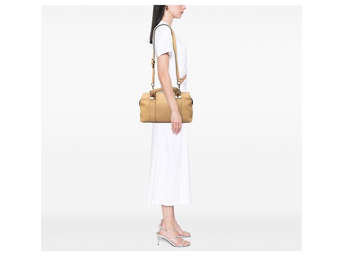 Bamboo Bolsa Satchel Gucci em couro de bezerro marrom com alça de bambu Bege - vista 6