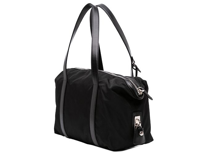 Bolso de hombro Prada en Tessuto negro - vista 2