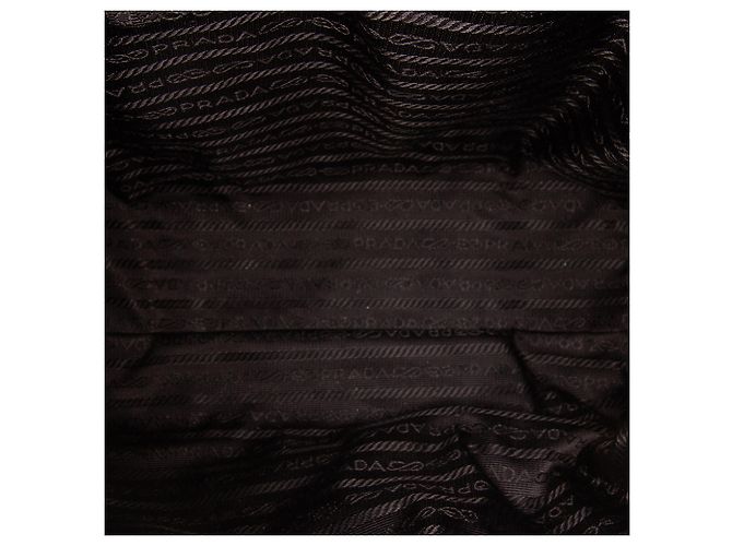 Bolso de hombro Prada en Tessuto negro - vista 4
