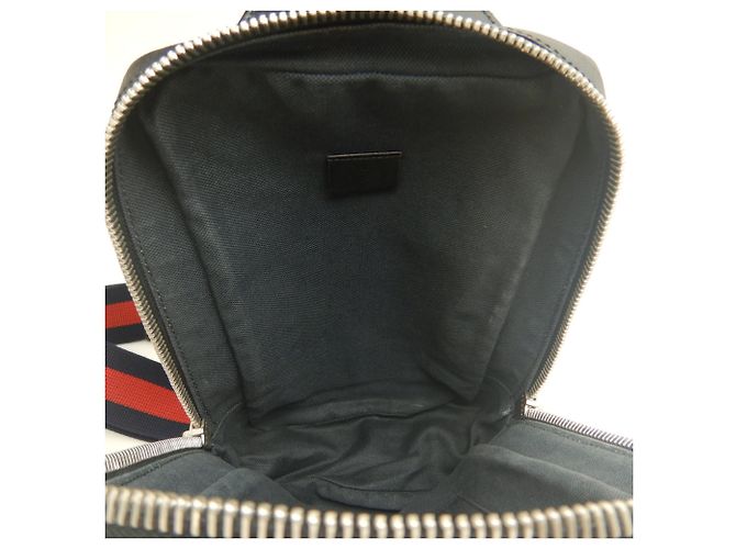 Borsa a tracolla Gucci in tela GG Supreme nera Nero - vista 17