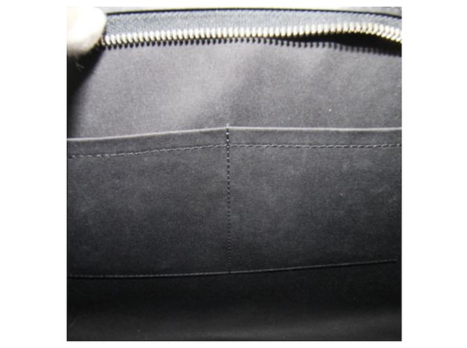 Borsa a tracolla Louis Vuitton Epi Leather GM M40332 Noir Black Nero - vista 8