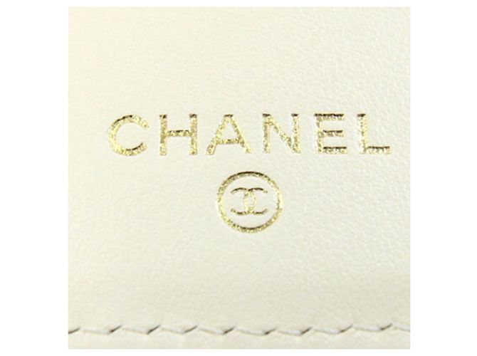 Cartera bi-fold Chanel de piel caviar marfil Crudo - vista 5