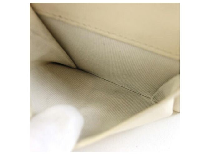Cartera bi-fold Chanel de piel caviar marfil Crudo - vista 8
