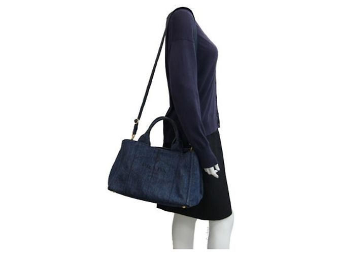 Bolsa Prada Canapa em denim azul - vista 10