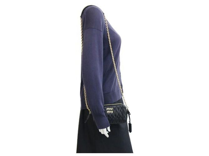 Borsa a tracolla Miu Miu Matelassé in pelle nera Nero - vista 10