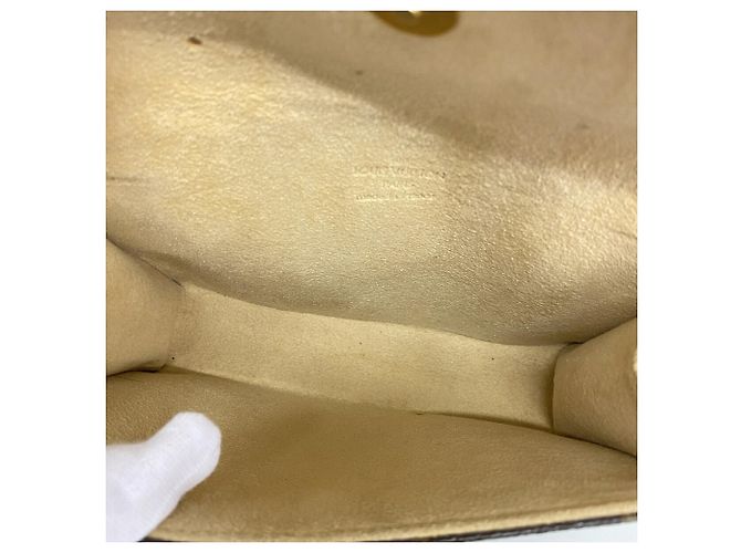 Louis Vuitton Monogram Pochette Florentine Fanny Pack Castaño - vista 4
