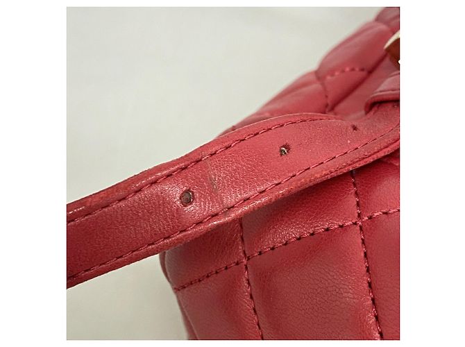Chanel Matelassé Lambskin Backpack Red - view 7