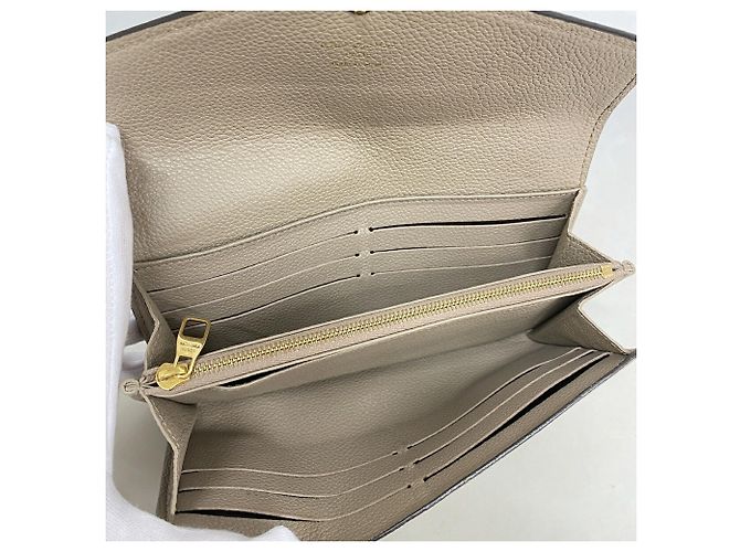 Louis Vuitton Bicolor Long Wallet Grey Cream - view 3