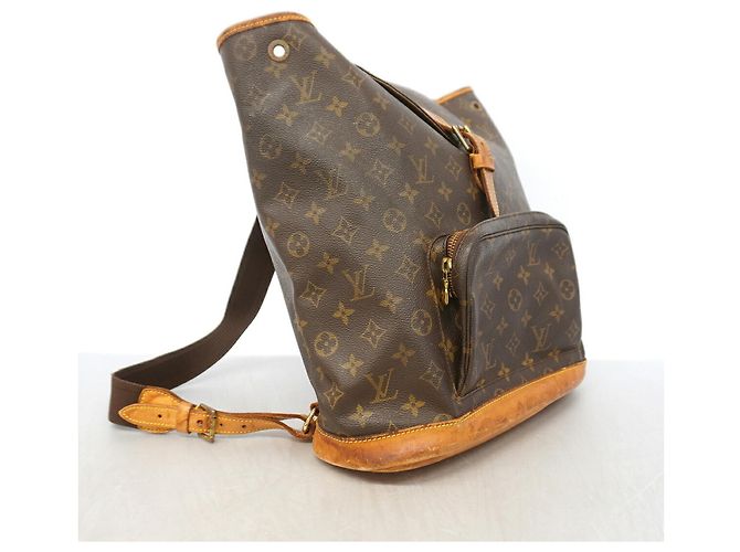 Louis Vuitton Monogram Montsouris GM Backpack Brown - view 2