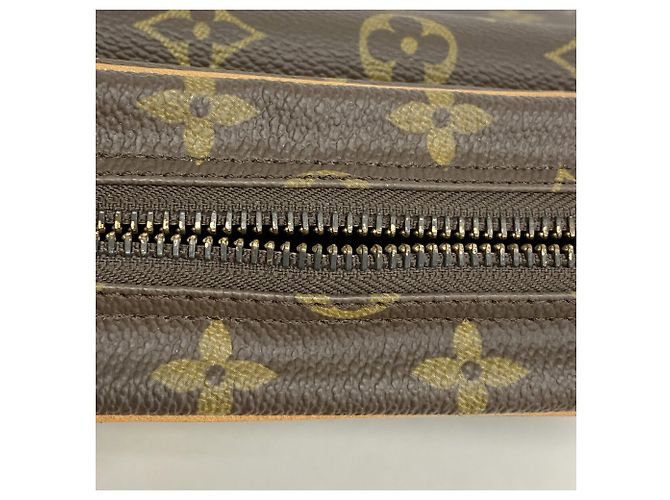 Sac à épaule Louis Vuitton Monogram Saint Germain 28 Marron - vue 9