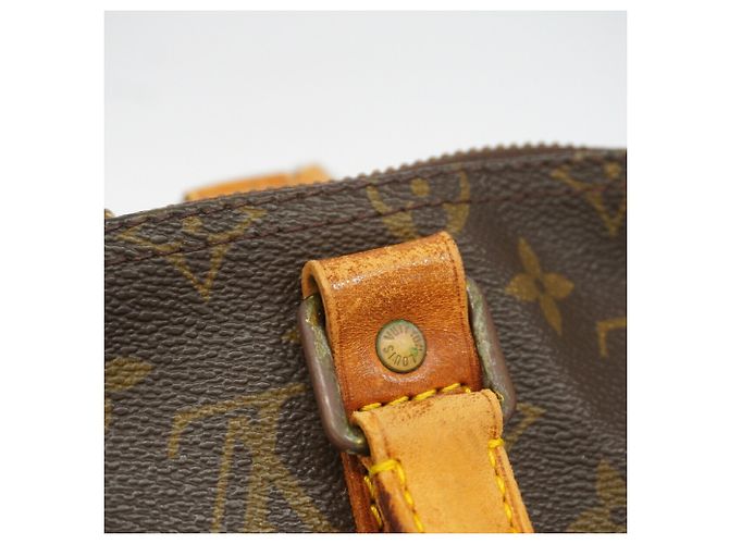 Louis Vuitton Boston Monogram Keepall 50 Castaño - vista 12