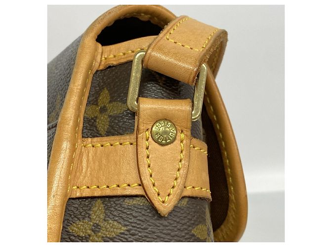 Bolso de hombro Louis Vuitton Monogram Sologne Castaño - vista 11