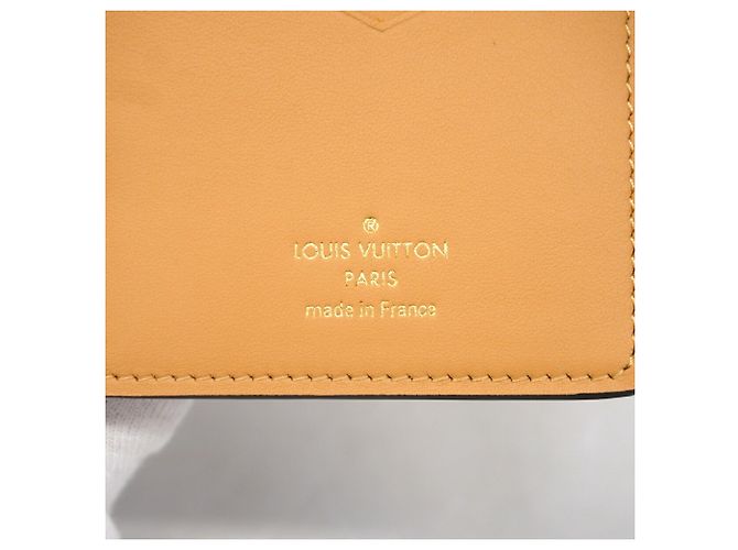 Louis Vuitton LV Vertical Wallet M81330 Noir Preto - vista 4