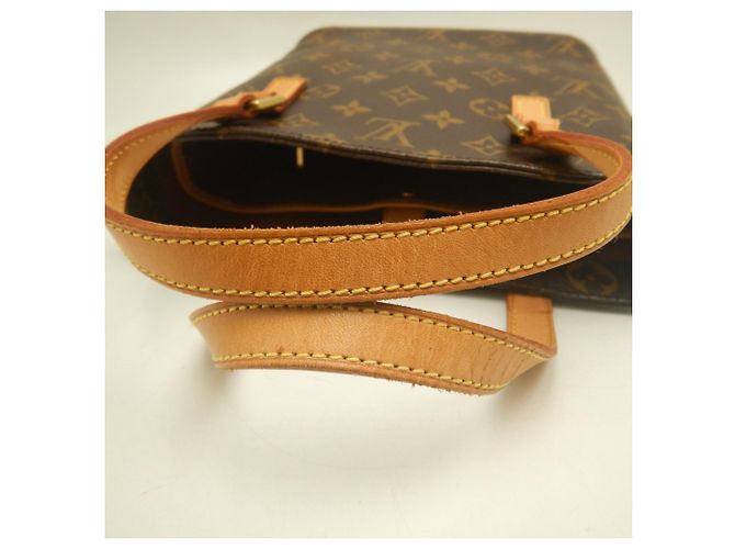 Bolso Louis Vuitton Monogram Vavin PM Castaño - vista 9