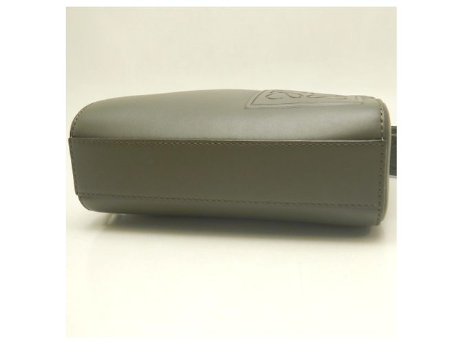 Sac bandoulière Camera Bag Loewe en Khaki Kaki - vue 13