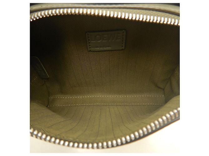 Sac bandoulière Camera Bag Loewe en Khaki Kaki - vue 15