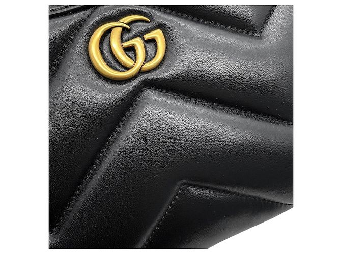 Borsa a tracolla Gucci GG Marmont Small in pelle matelassé Nero - vista 6