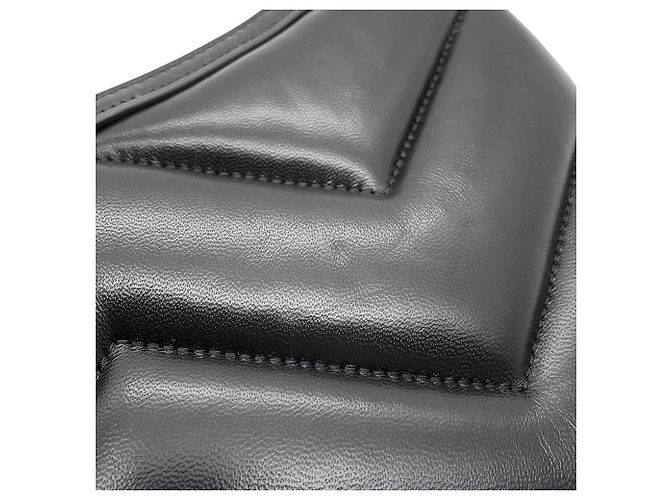 Borsa a tracolla Gucci GG Marmont Small in pelle matelassé Nero - vista 9