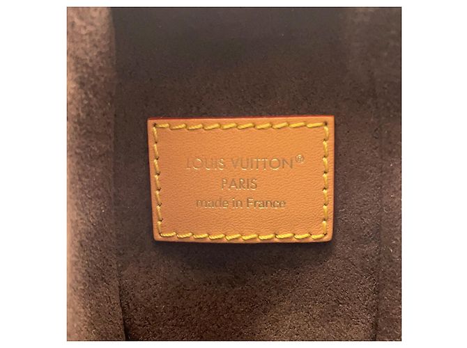 Bolsa Louis Vuitton Monogram Side Trunk PM Marrom - vista 17