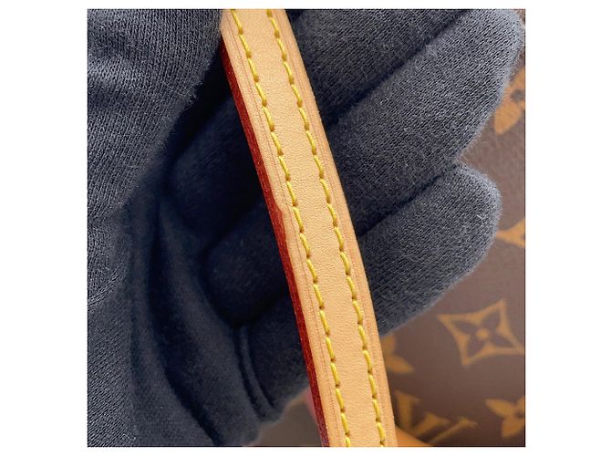Bolso de mano Louis Vuitton Alma BB Monogram Castaño - vista 14