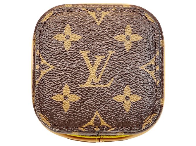Louis Vuitton Boite Camille PM Marrom - vista 2