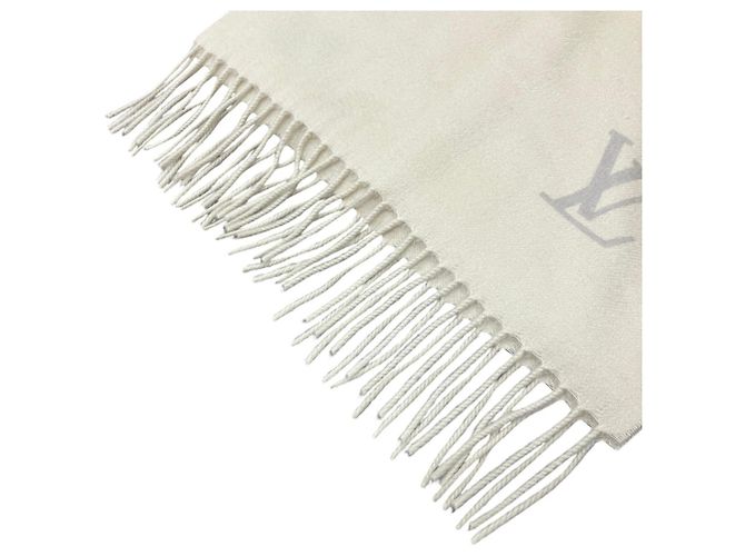 Louis Vuitton Cashmere Echarpe Jeram Scarf Beige - view 8