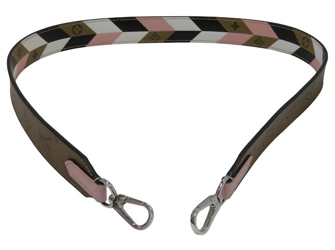 Louis Vuitton Monogram Reverse Shoulder Strap - view 7