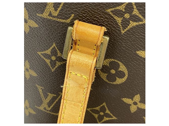 Bolso Louis Vuitton Monogram Vavin PM Castaño - vista 8