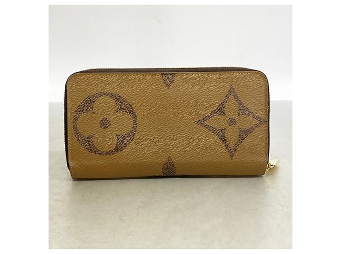 Louis Vuitton Monogram Giant Reverse Zippy Wallet M69353 Marrom - vista 8