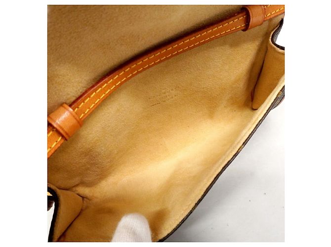 Borsa a tracolla Louis Vuitton Monogram Pochette Twin PM Marrone - vista 4