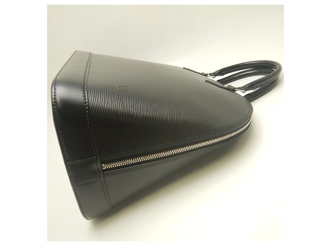 Bolsa Louis Vuitton Epi Alma GM Preto - vista 4